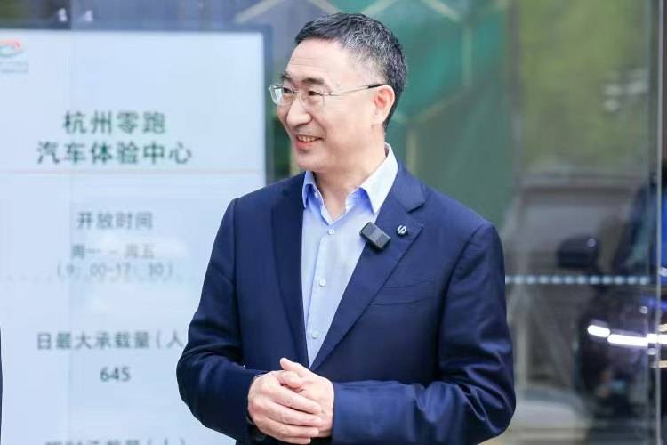 这些想实现财富自由的人必看：mt4自动交易软件归纳全攻略